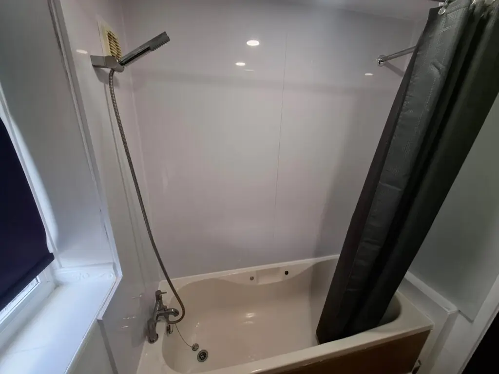 lvfm4jqgemsnrr6i9sib