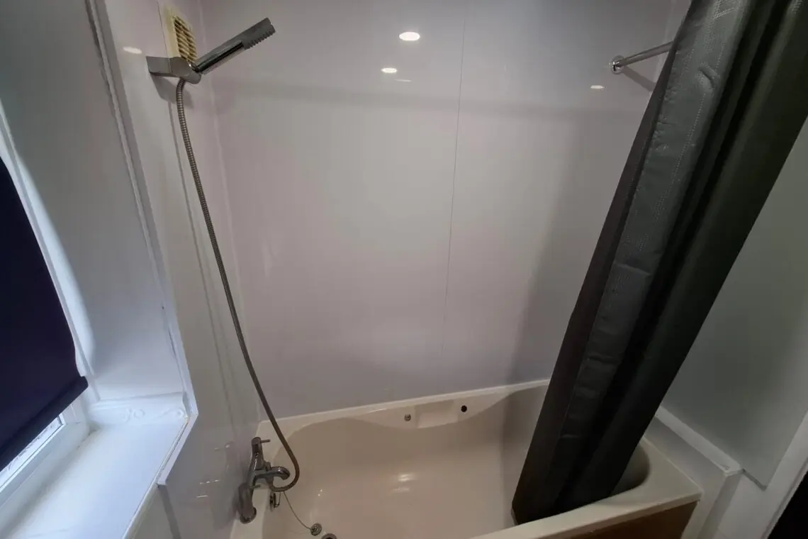 lvfm4jqgemsnrr6i9sib