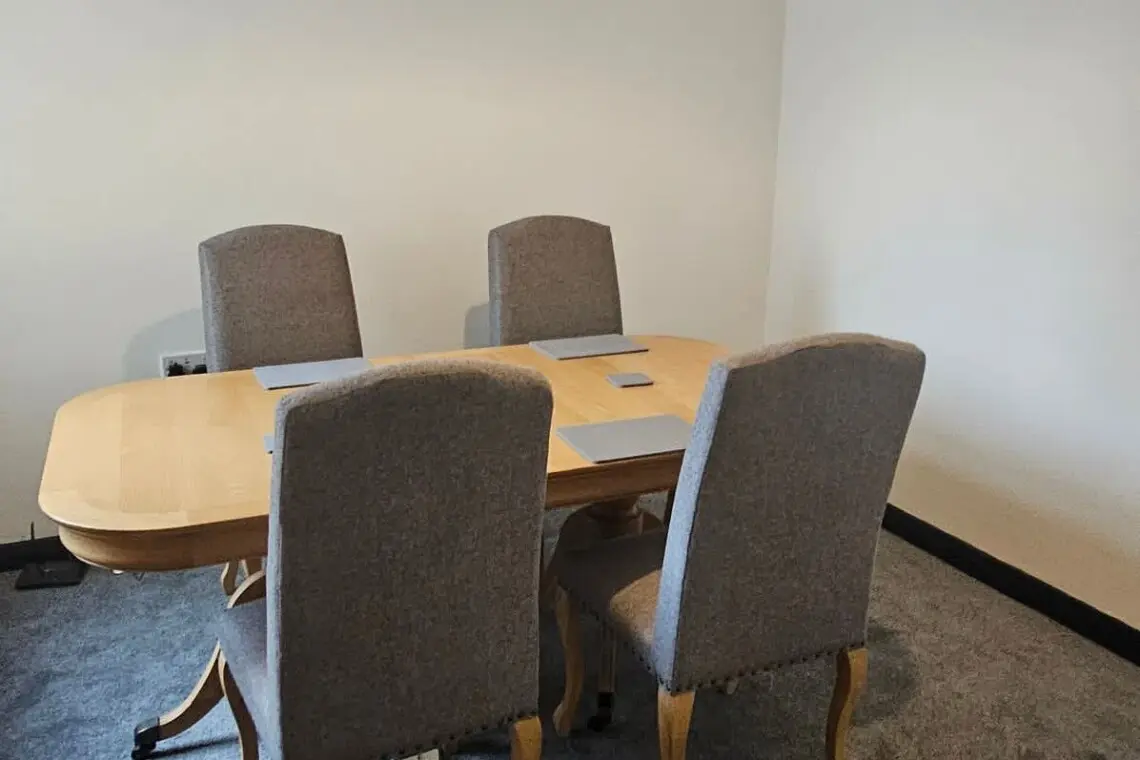 8dd17abe fffc 43 rIySV