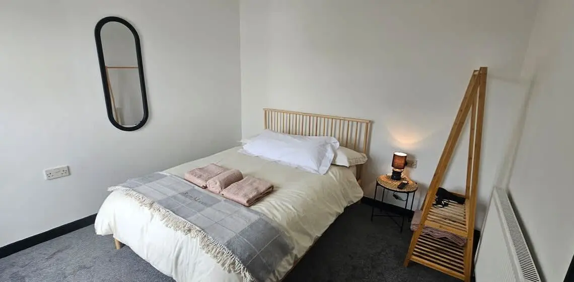 aba94138 07cf 40 kZBVc