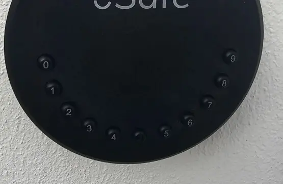 e8fcdfc0 6a9a 40 asa6C