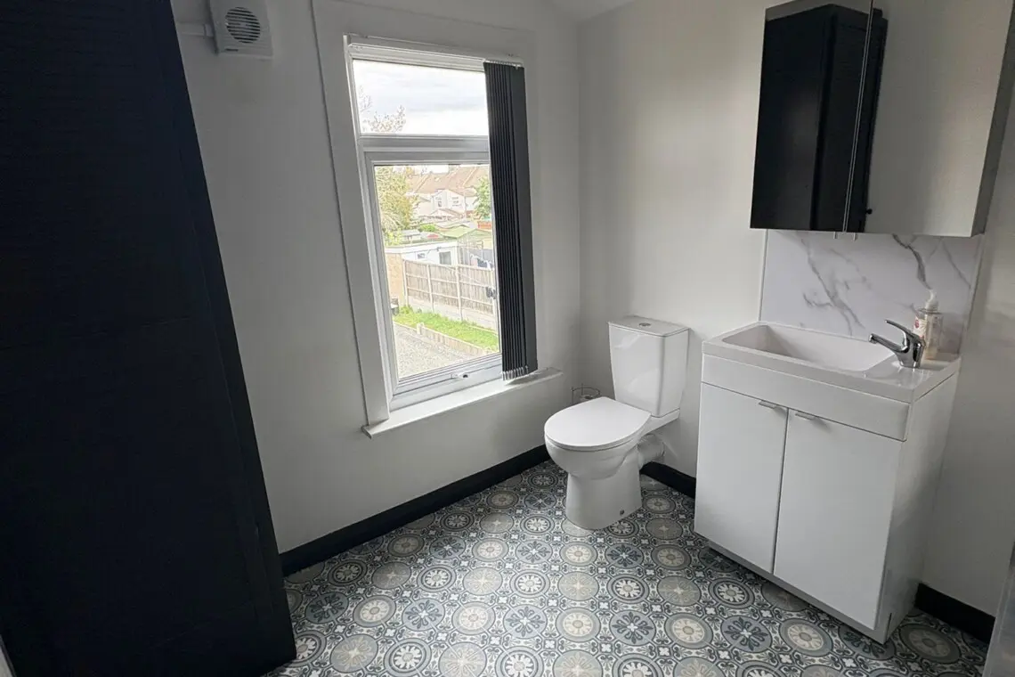 zr2nuc13dbub87s1ddos